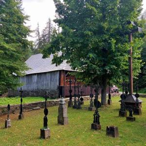 kaplnka-panny-marie-ruzencovej-nova-bystrica_10_original