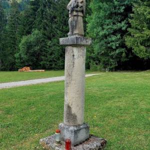 kaplnka-panny-marie-ruzencovej-nova-bystrica_6_original