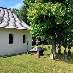 kaplnka-panny-marie-ruzencovej-nova-bystrica_9_original