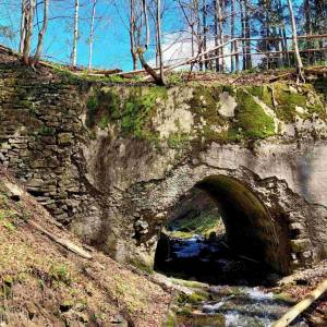 most-v-tichej-doline-oscadnica_11_original