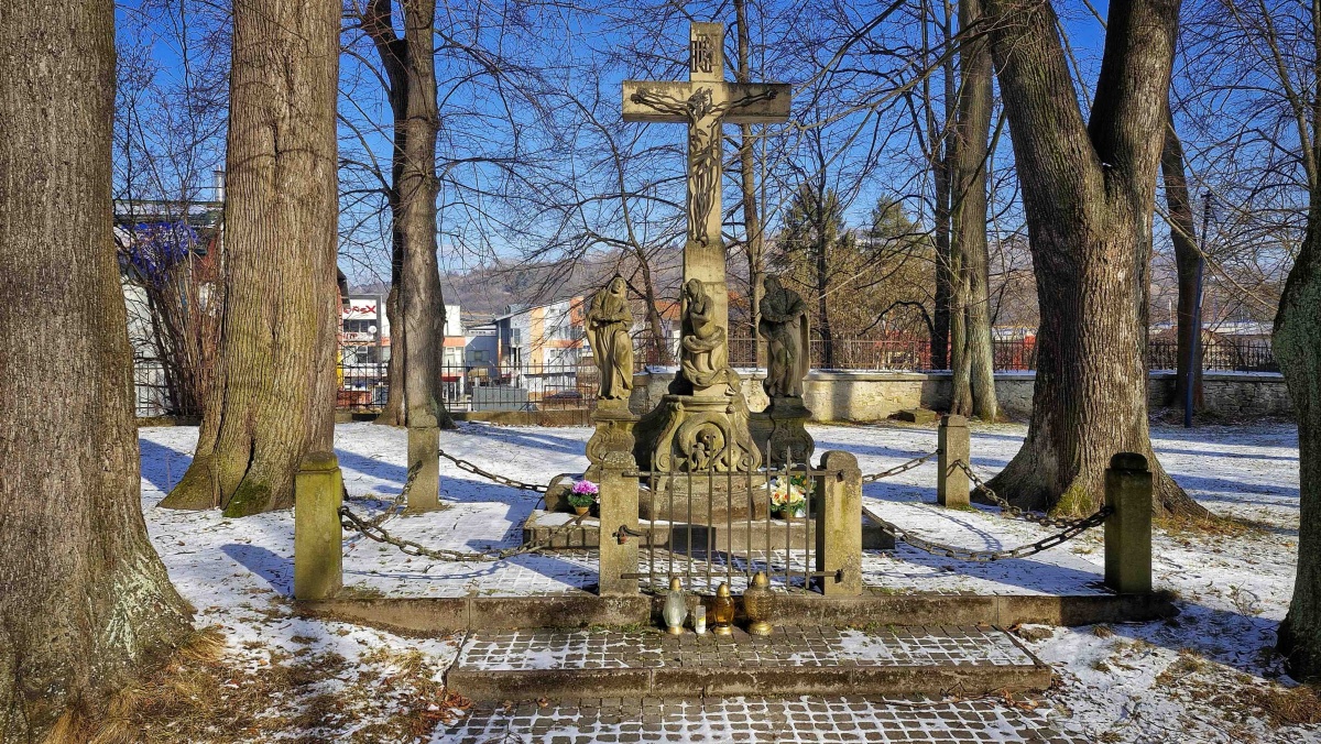 nehnutelne narodne kulturne pamiatky golgota pri kostole sv bartolomeja apostola cadca 2 original