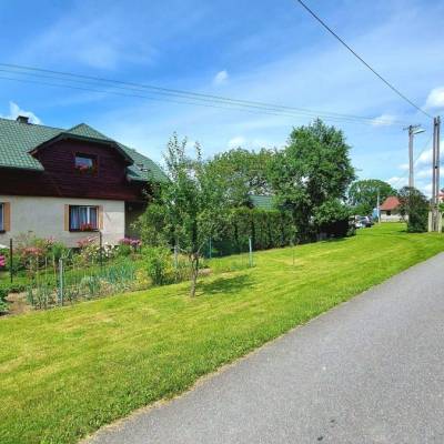 slivkovci-cierne-002_original