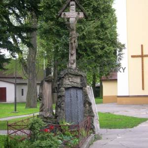 pomnik-so-sochou-turzovka_100_original