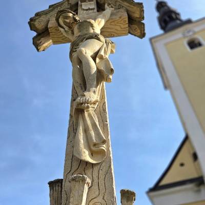 pomnik-so-sochou-turzovka_22_original