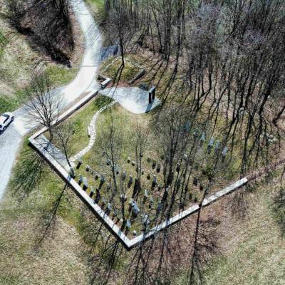 zidovsky-cintorin-stara-bystrica-obnoveny_9_original