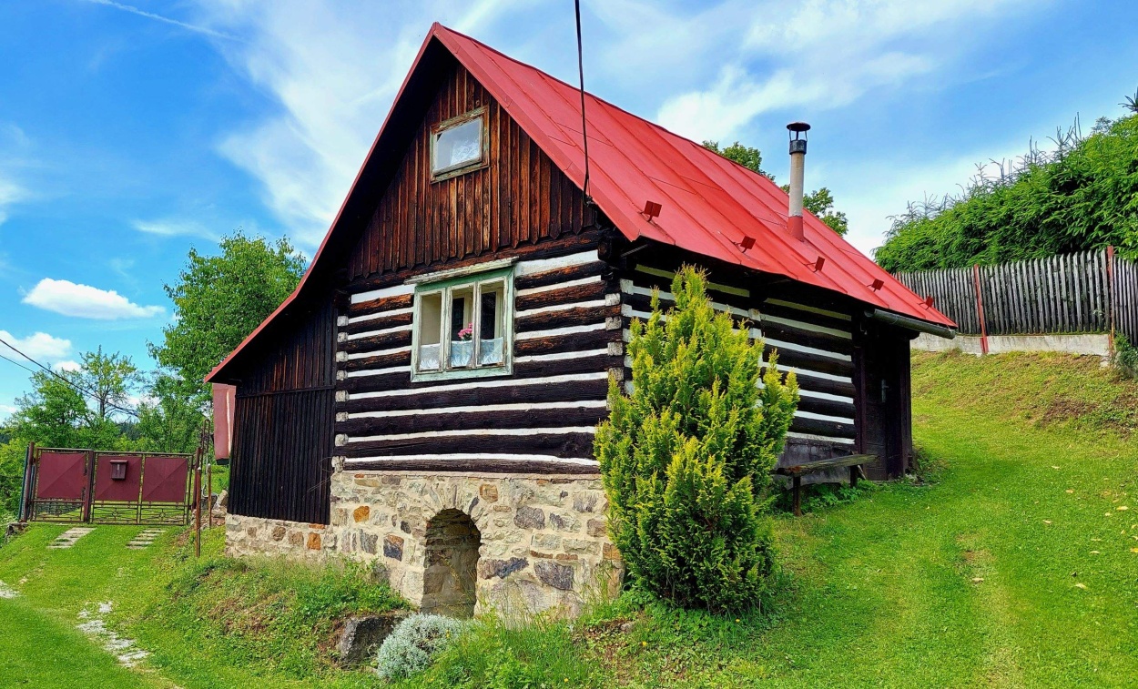 letovci staskov 8